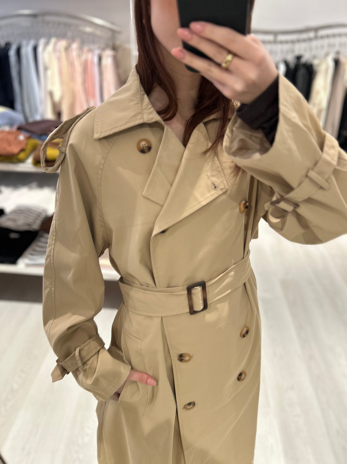 Trench lungo con cintura