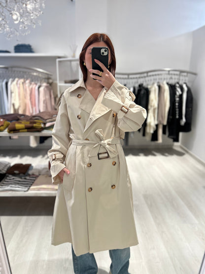 Trench lungo con cintura