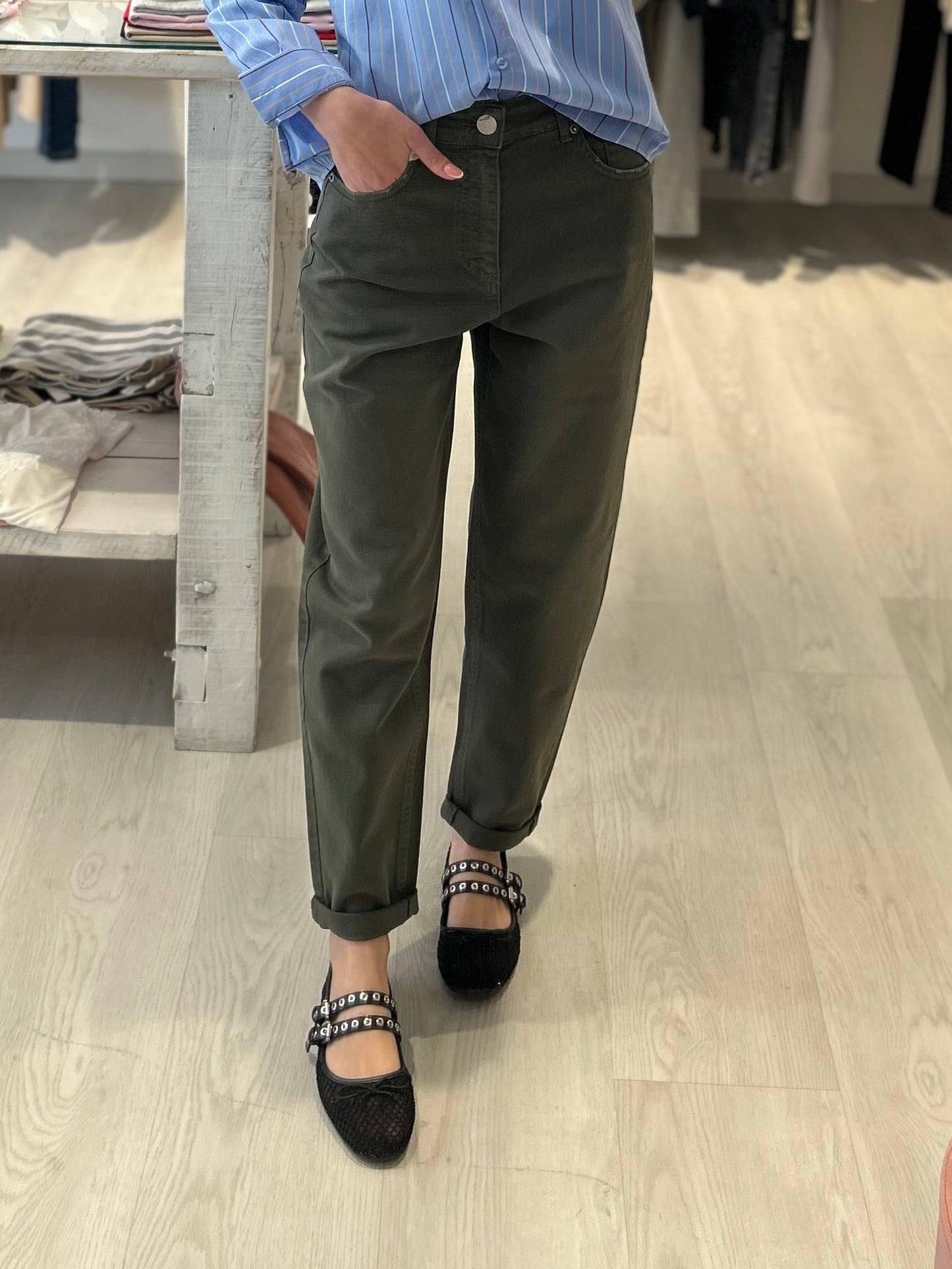 Jeans carrot vita alta