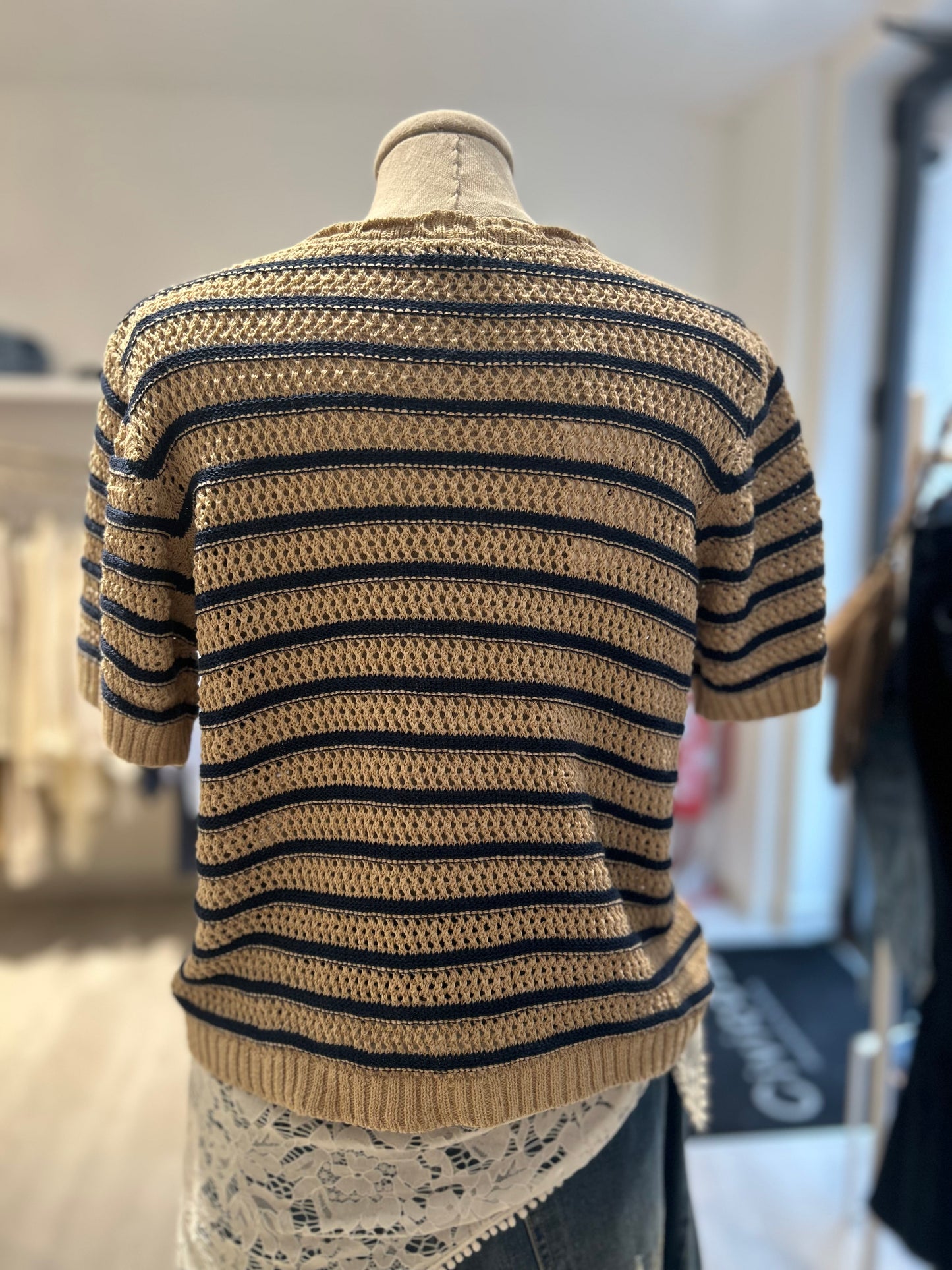 T-shirt crochet a righe