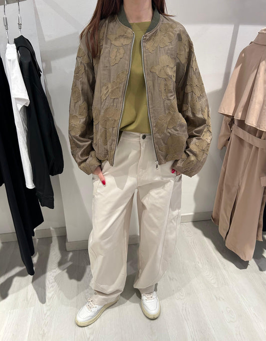 Bomber con ricami modello military